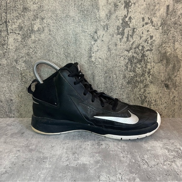 Nike Team Hustle '07 Basketball Shoes Womens sz 6.5 - black/silver - Picture 3 of 6